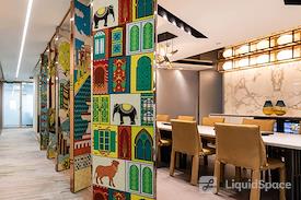 The Executive Centre - Maker Maxity