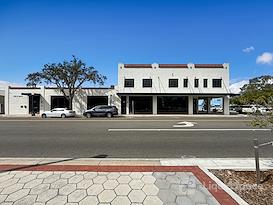 Regus | FL, Lakeland - Massachusetts Ave