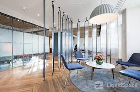 Regus | Kellogg Center