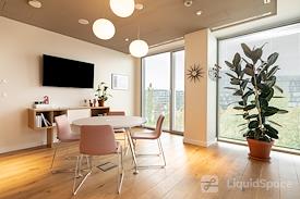 SPACES | Warsaw, Platinium