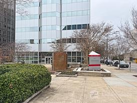 Regus | NC, Greensboro - 301 N Elm