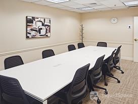 Regus | Savannah - 22 Bull St