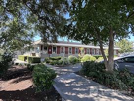 Shared Work Space with Real Estate Company