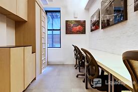 1HomeOffice Inspired Space