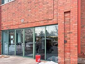 Regus | Newtown Square Corporate Campus