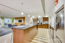 Carr Workplaces - Aon Center