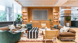 WeWork | 21 Collyer Quay