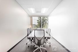 Regus || Embarcadero Place