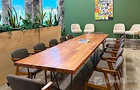 Loloft, Rogers - Flexible Meeting / Event Space 