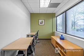 Regus | 100 Horizon
