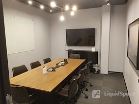 Industrious - 350 Massachusetts