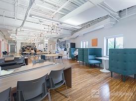 Expansive - Old Town