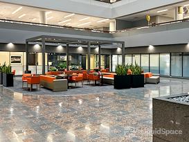 Regus | Crown
