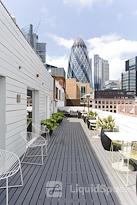 FORA | Lloyds Avenue 