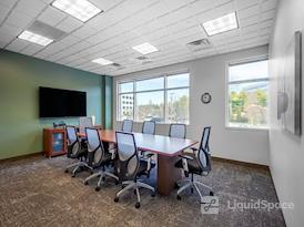 Regus | Meridian Cool Springs (Office Suites Plus)