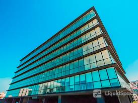 Regus | Dbayeh, Le Mall