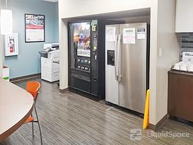 Regus | Hidden River