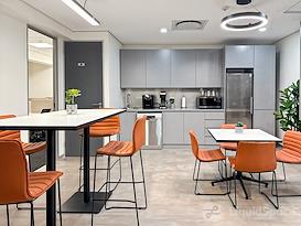 Regus | Knysna, Waterside