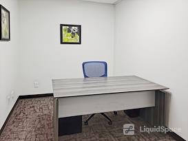 Regus | CO, Lafayette - The Plaza
