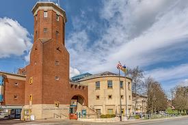 Regus | Epping, Civic Building