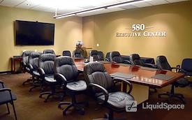 580 Executive Center