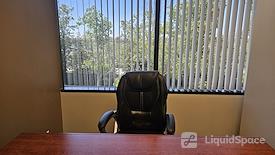 Private Offices • Coworking Spaces • Hybrid Offices 🏢