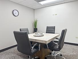 Regus | CO, Lakewood - Wadsworth Blvd