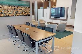 Apt CoWork at Cottonwood Bayview