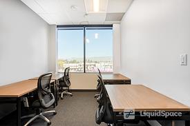 Regus || Burbank Media District