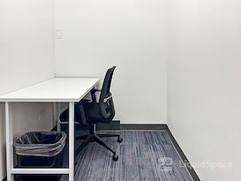 Regus | IA, Des Moines - Grand Ave