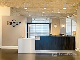 Regus | IN, Indianapolis - E Washington Street