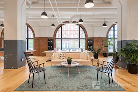 Regus | GKM Green Tower