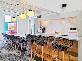 Regus | Charlotte - 3117 Whiting Avenue