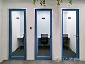 HQ | Bangkok, Teo Hong Silom Building