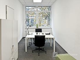 HQ | NEU-ISENBURG, HQ Dornhofstraße