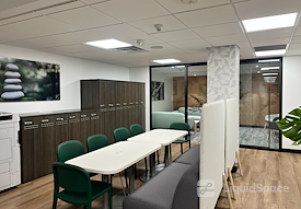 MOSS | Wellness Workspace