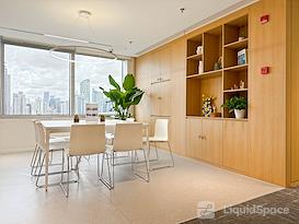 Regus | Shanghai, Harbor Ring Plaza