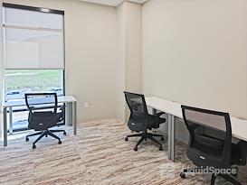 Regus | UT, Farmington - N 1525 West