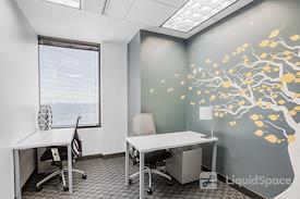 Regus | One Lakeway
