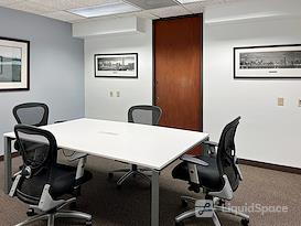 Regus || SouthBridge Center