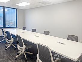 Regus | NC, Winston-Salem - W Third St
