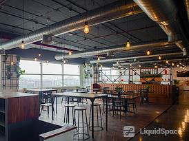 SPACES | Express Avenue