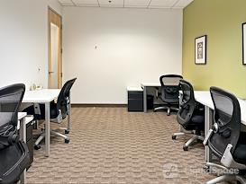 Regus | 24th and Camelback