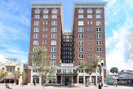 Expansive - Angebilt Building