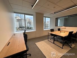 Industrious - Houston Downtown