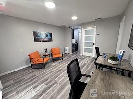 Coworkers Zone Longwood