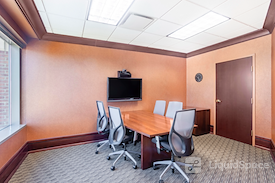 Regus | Polaris (Office Suites Plus)