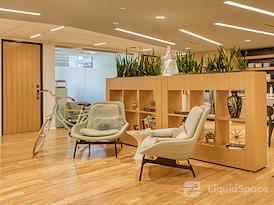 SPACES | Colony Square