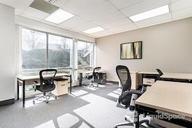 Regus | Freehold