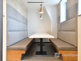 Regus | Tbilisi, Freedom Square